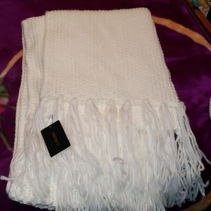 Forever 21 cream scarve